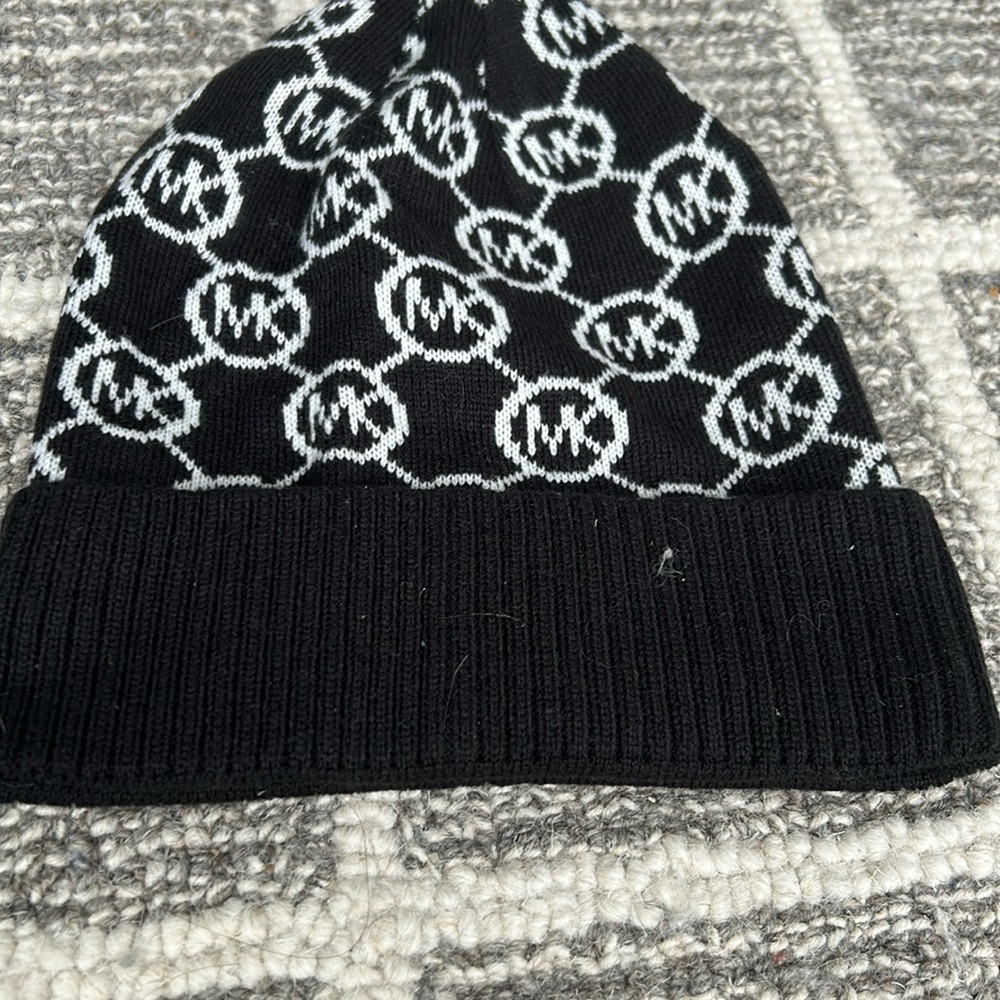 Micheal Kors Beenie